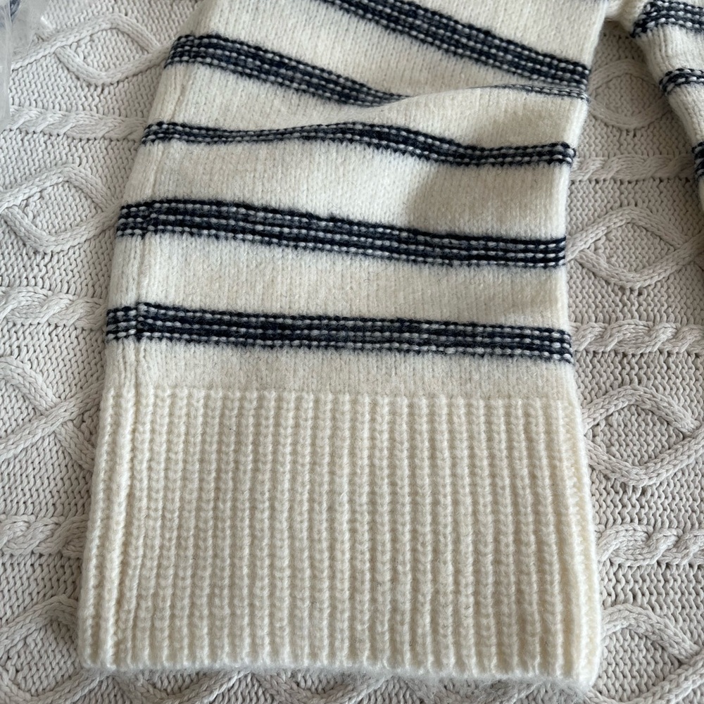 Steve Madden Navy and White Designer Collar Striped Sweater Women’s Medium - Picture 11 of 15
